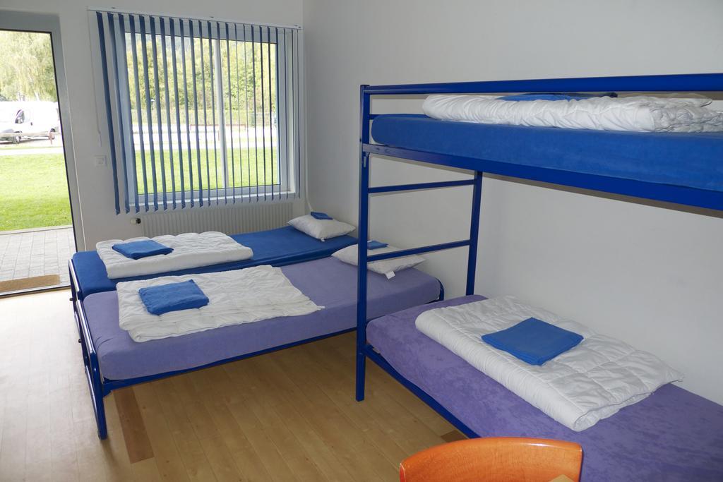Swiss Hostel Lago Lodge Μπίελ/Μπιένε Δωμάτιο φωτογραφία