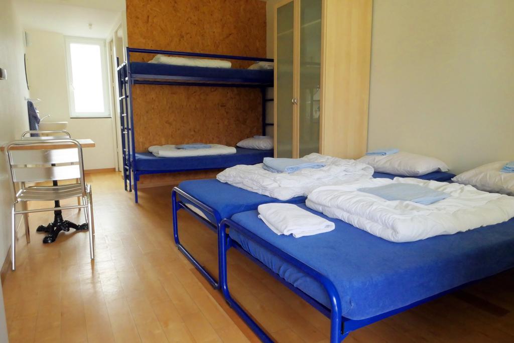 Swiss Hostel Lago Lodge Μπίελ/Μπιένε Εξωτερικό φωτογραφία
